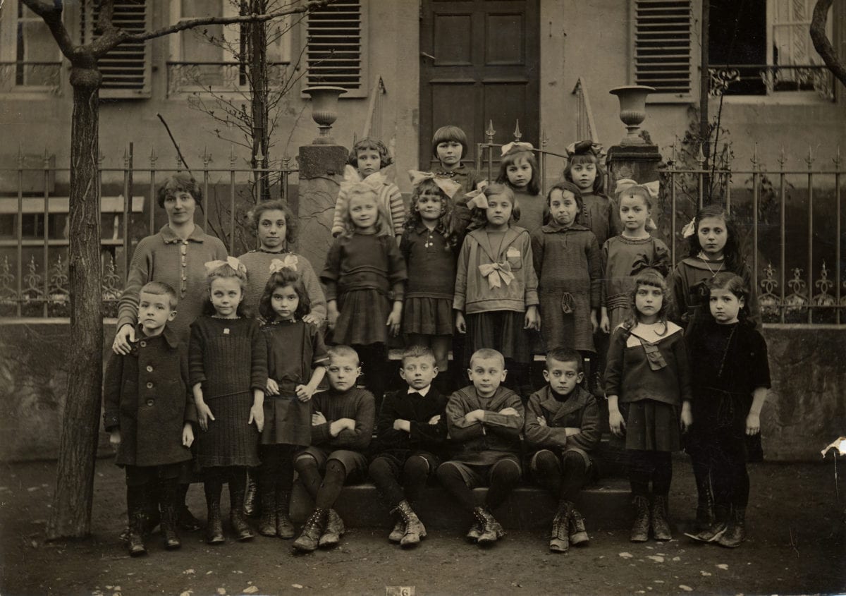 Wasselonne_classe_enfants_école_catholique_1926.