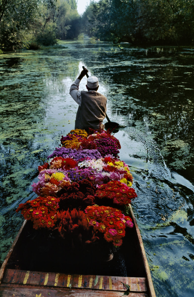 Srinagar, Kashmir, 1996 © Steve McCurry